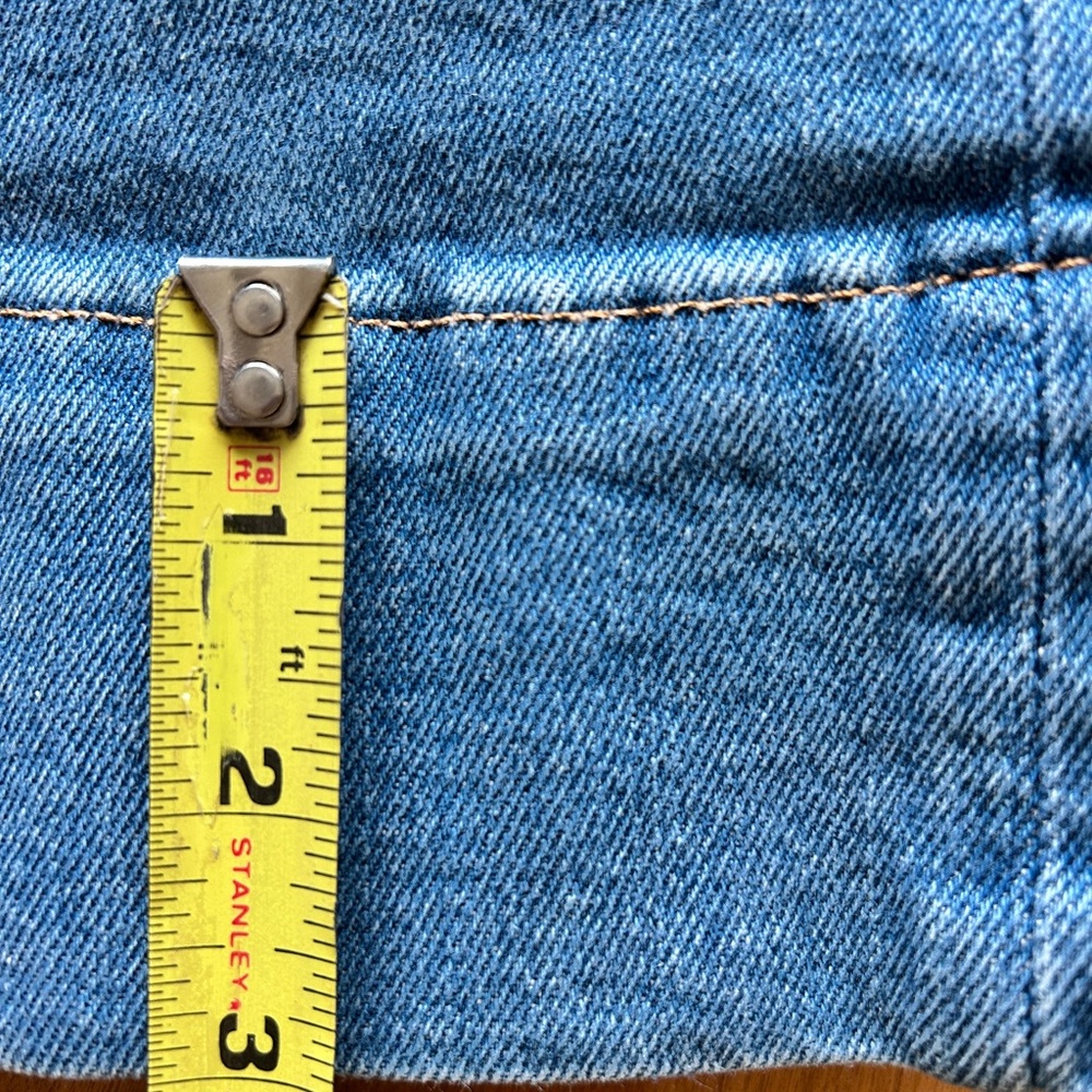 GAP High Rise Stride Wide-Leg Jeans Women’s Size 28/6 Regular. Color Medium Wash - Picture 11 of 12